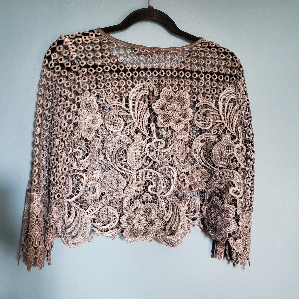 VINTAGE Grey Lace Cover Up - Picture 2 of 2